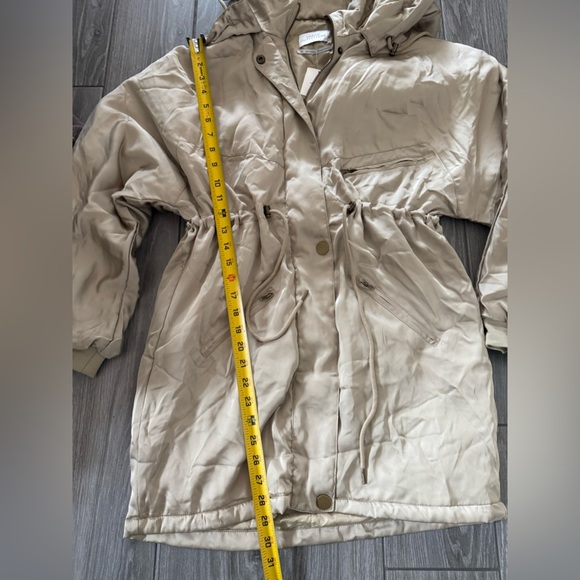 Urban Outfitters|Beige long line puffer coat jacket with cinched waist••NWT,boho - Picture 14 of 15